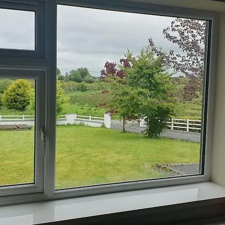 3 Bedroom House Close To Lough Sheelin Holiday home